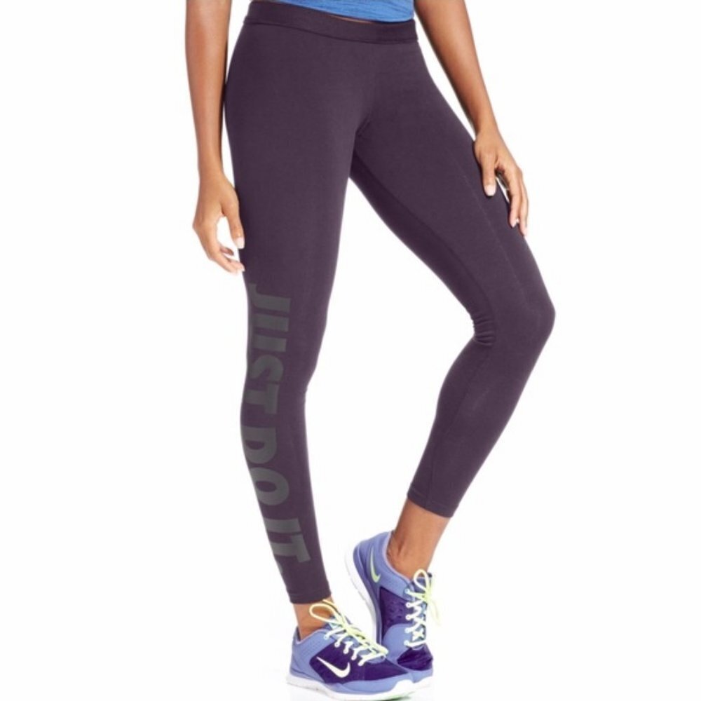 Nike 'Just Do it' Spell Out Leggings in Purple EUC